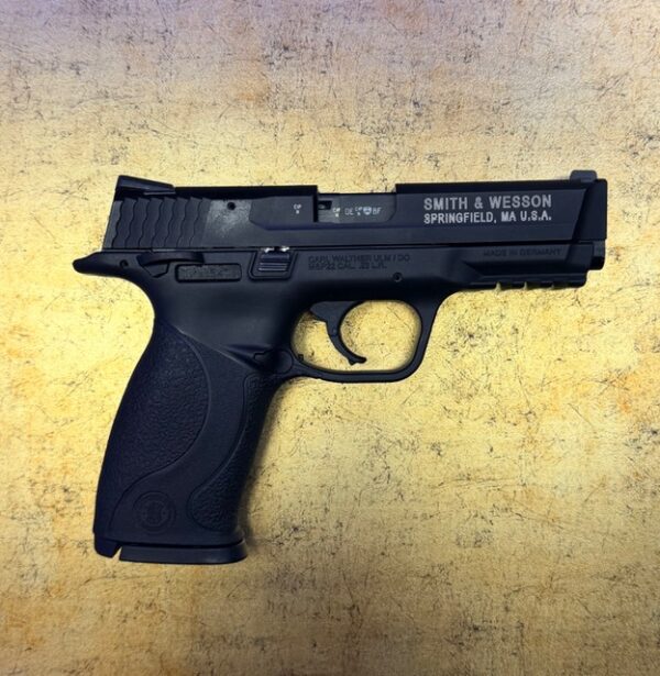 PISTOLET SMITH WESSON MP22 22LR