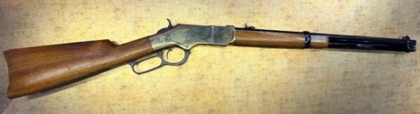 CARABINE UBERTI YELLOW BOY 1866 22LR
