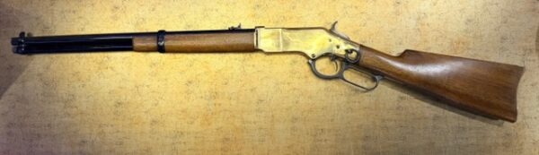 CARABINE UBERTI YELLOW BOY 1866 22LR
